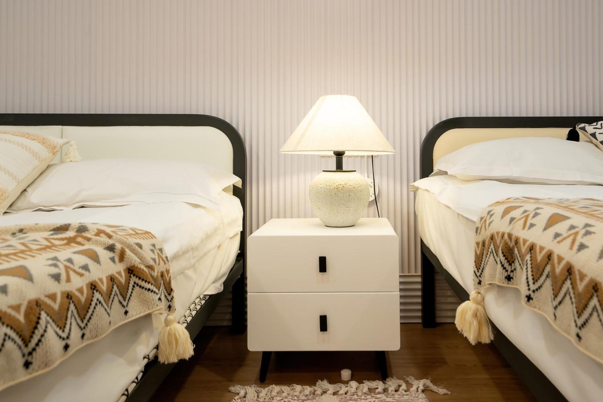 Shanghai Downtown Yi Du B&B - Near South Shaanxi Road Metro Station 600Meters Xangai Exterior foto